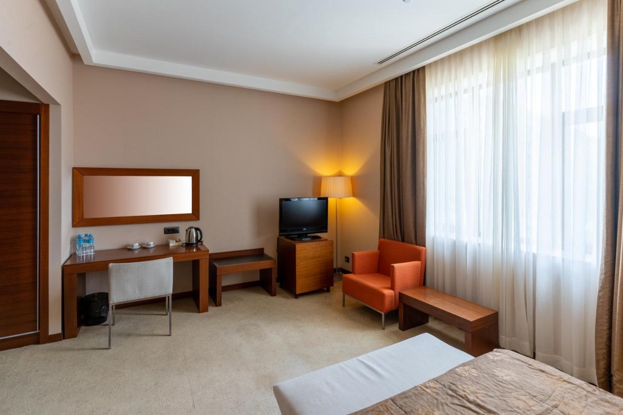 Qafqaz Resort Hotel Gabala Exterior photo
